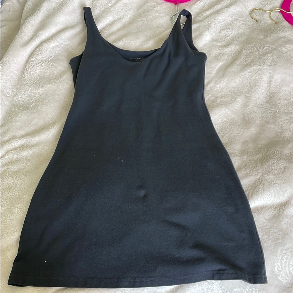 Elegant Black Sleeveless Dress
